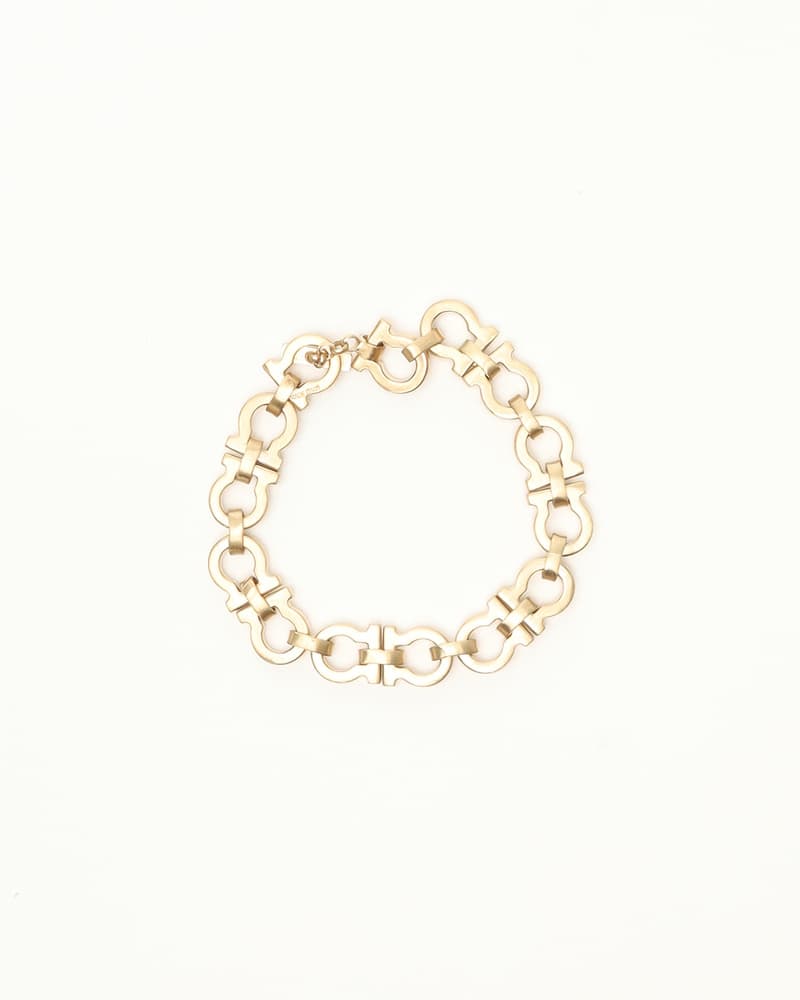 18939_7d95440a40-796-35259_1-full