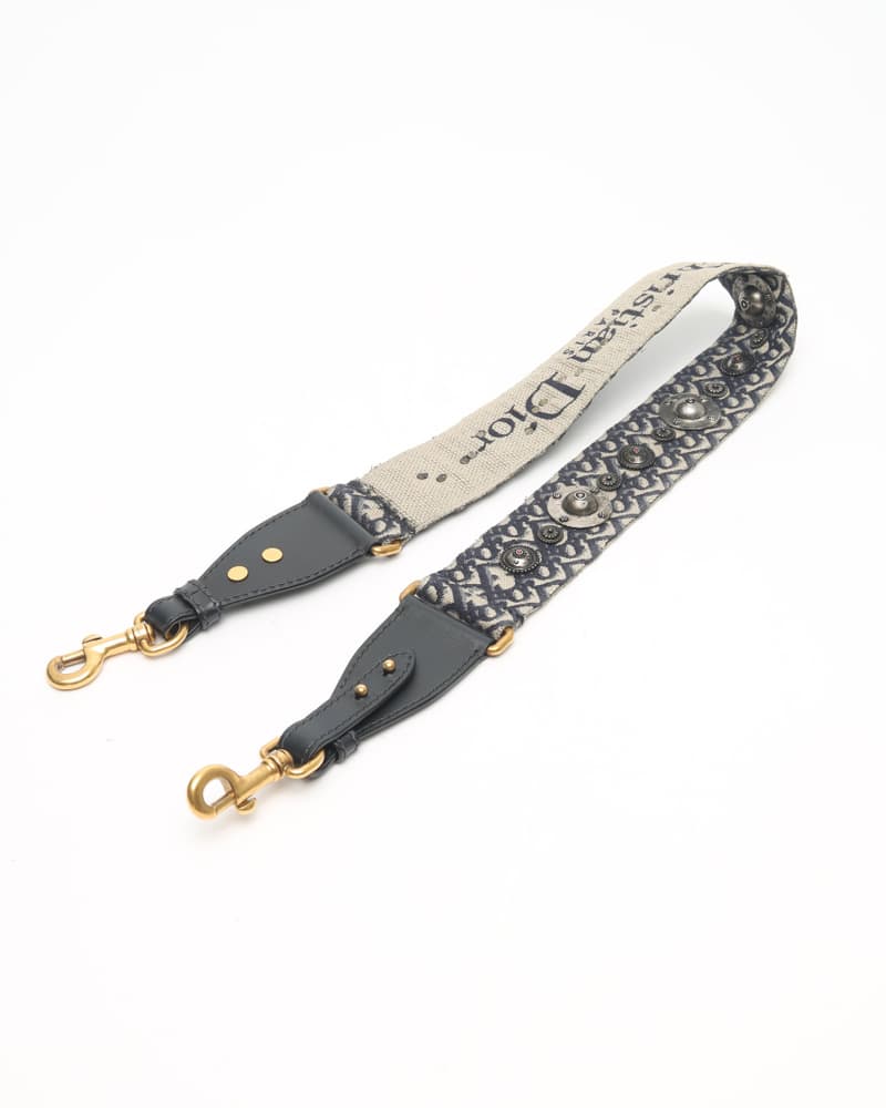 19655_93bd7253a9-799-29826_2-full