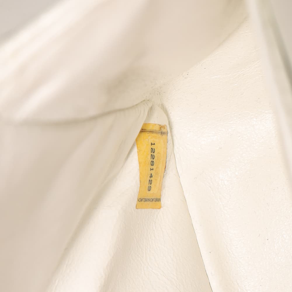 8077_22c7931a29-743-35413-8-full